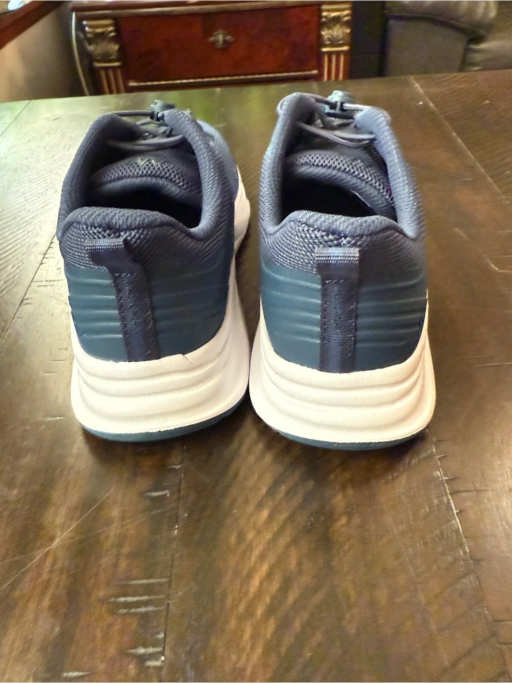NWOT Athletic Works Navy Big Boys Size 4 Sneakers with White Soles
